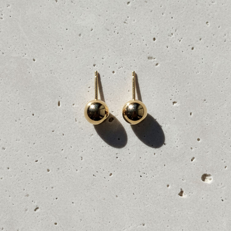 ROSIVAA Classic Gold Ball Studs
