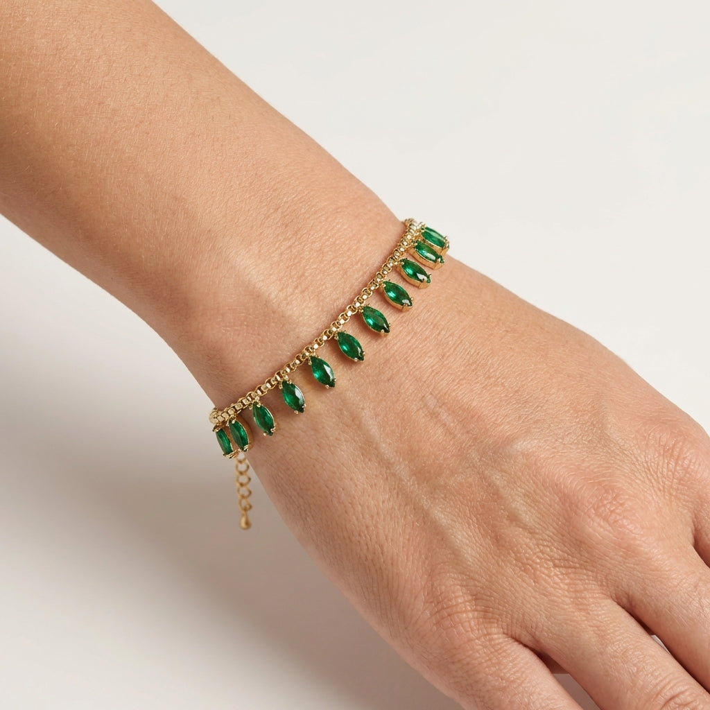 ROSIVAA Premium Emerald Marquise Bracelet