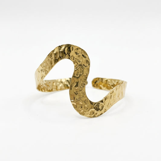 ROSIVAA Hammered Wave Cuff