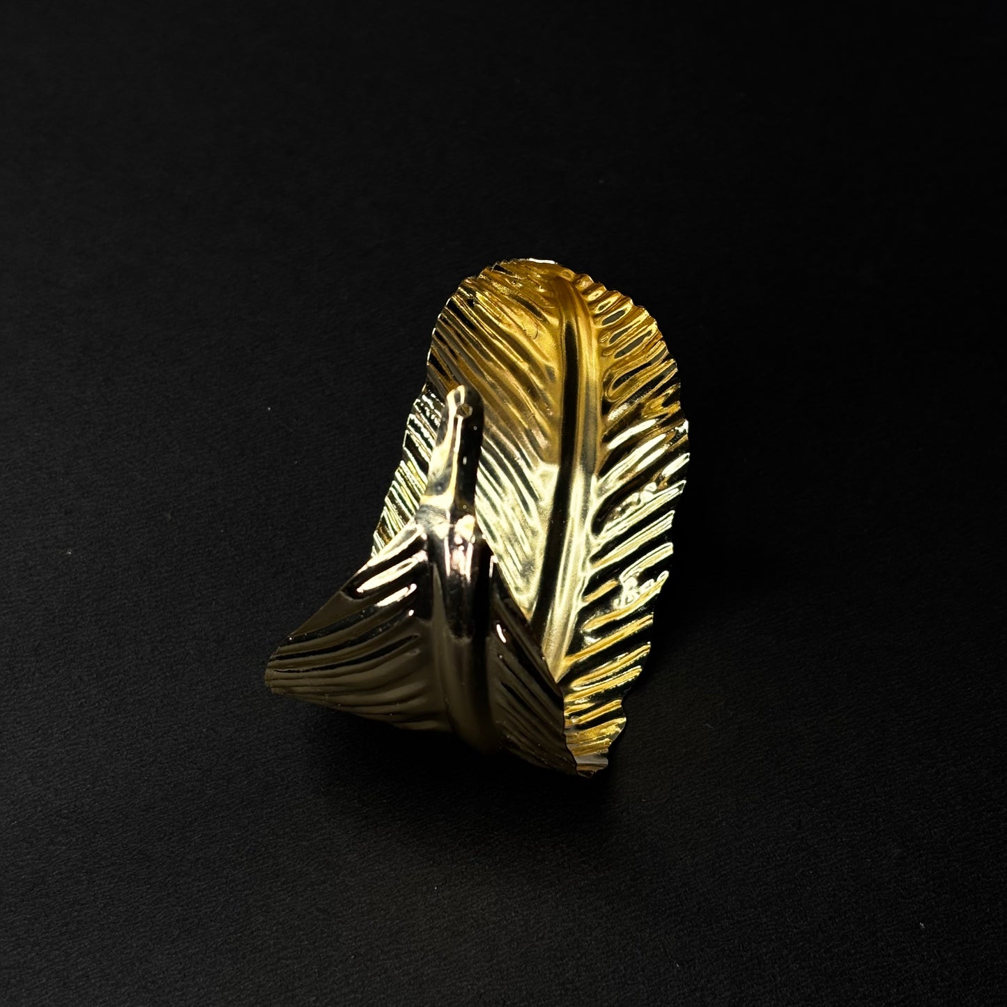 ROSIVAA Golden Feather Cuff